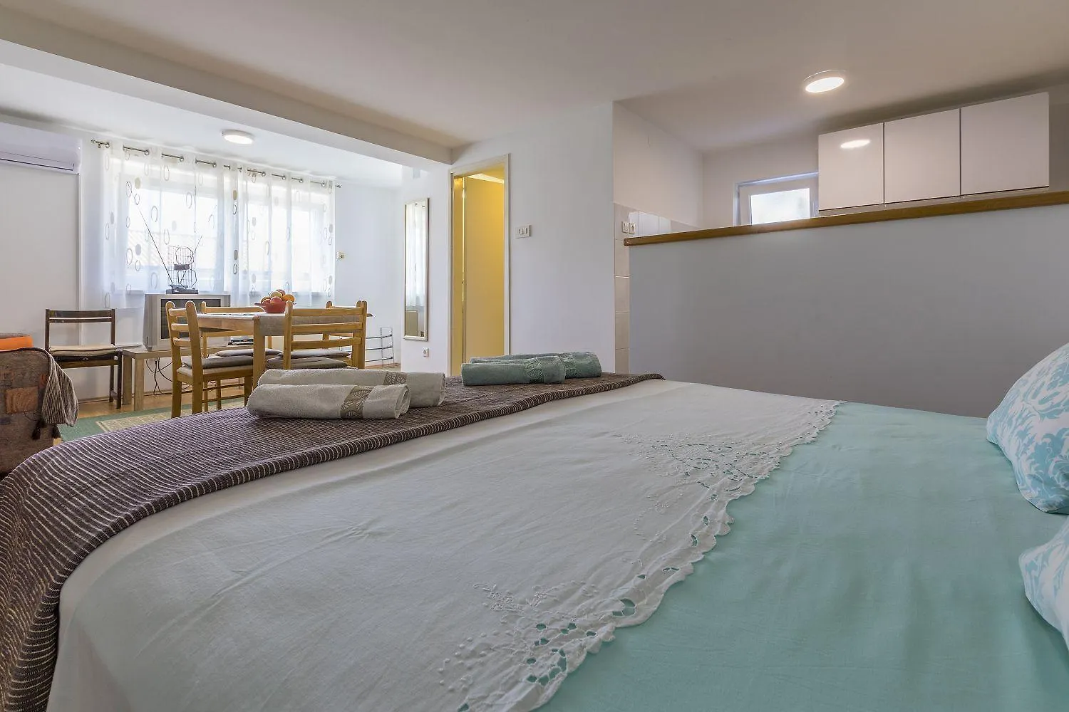 Apartment Lauschiges Studio Nur 450 Meter Zum Sandstrand Mit Privater Terrasse Crikvenica Croatia