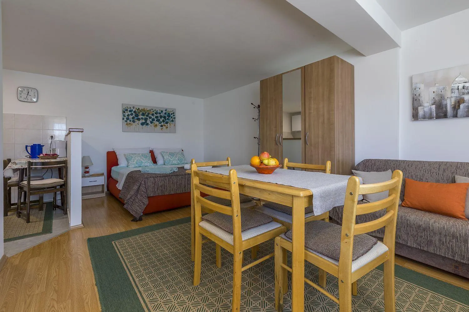 Appartement Lauschiges Studio Nur 450 Meter Zum Sandstrand Mit Privater Terrasse Crikvenica